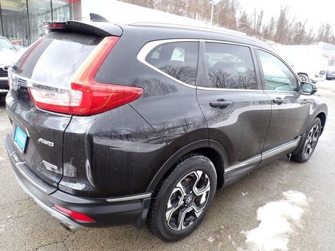 Used 2018 Honda CR-V Touring image 4
