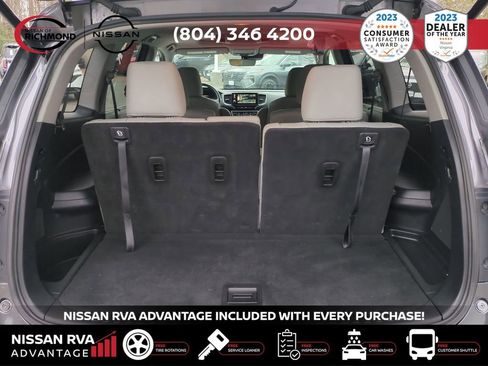 Used 2022 Honda Pilot Touring image 14