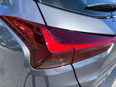 New 2026 Lexus UX 300h FWD image 12