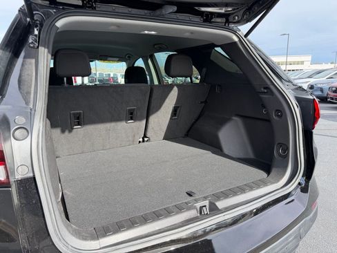 Used 2024 Chevrolet Equinox LS w/ Midnight Edition image 14