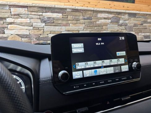 Used 2023 Mitsubishi Outlander Ralliart image 17