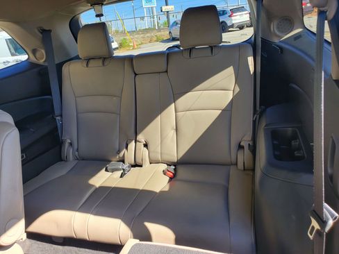 Used 2017 Honda Pilot Elite image 33