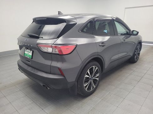 Used 2021 Ford Escape SE w/ SE Sport Appearance Package FWD image 9