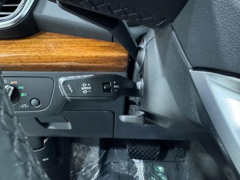 Certified 2023 Audi Q5 2.0T Premium w/ Convenience Package image 32