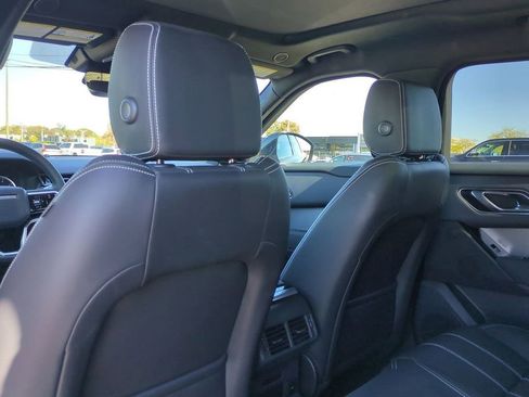 Used 2022 Land Rover Range Rover Velar R-Dynamic S image 19