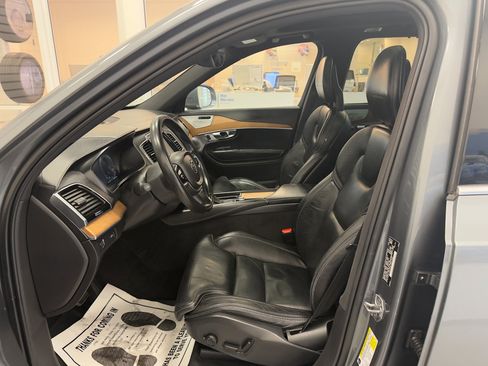 Used 2018 Volvo XC90 T6 Inscription w/ Convenience Package image 21