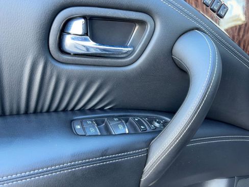 Used 2020 Nissan Armada SL w/ Premium Package image 22