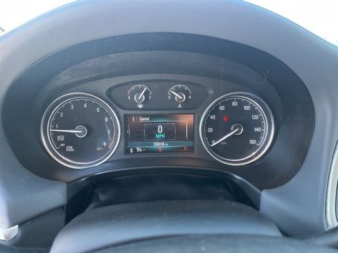 Used 2019 Buick Enclave Essence image 20