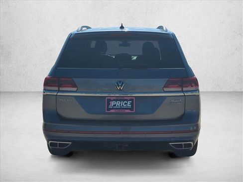 Used 2022 Volkswagen Atlas SEL R-Line AWD/4WD image 7