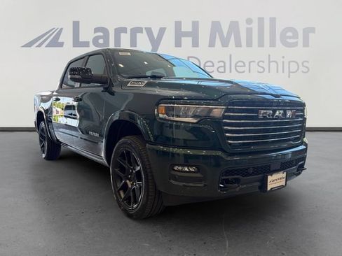 New 2026 RAM 1500 Laramie AWD/4WD image 7