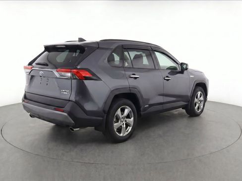 Used 2021 Toyota RAV4 Limited AWD/4WD image 5