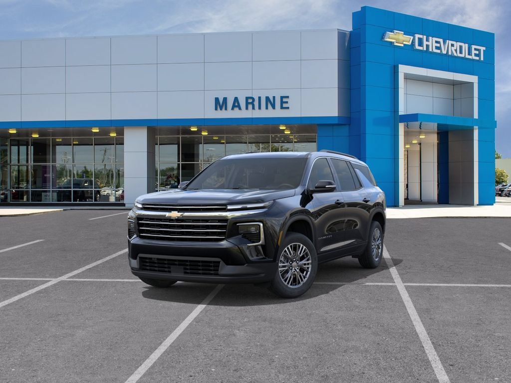New 2027 Chevrolet Traverse LT w/ Driver Confidence Package FWD image 8