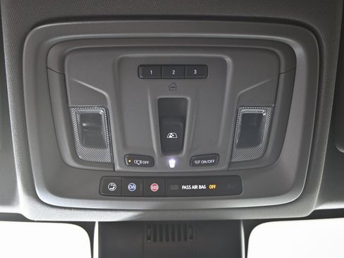 Used 2026 Chevrolet Silverado 1500 LT Trail Boss w/ Convenience Package II image 32