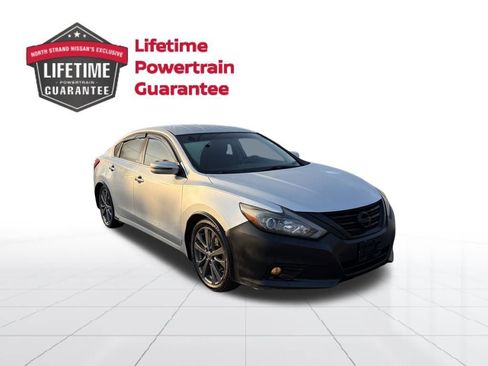 Used 2016 Nissan Altima 2.5 SR FWD image 9
