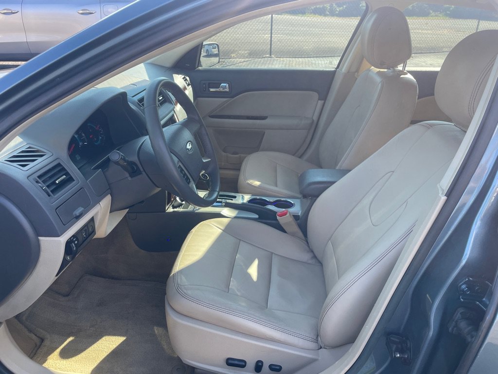 Used 2012 Ford Fusion SEL FWD image 12