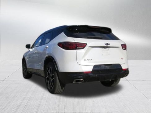 Used 2024 Chevrolet Blazer RS w/ Driver Confidence II Package image 5