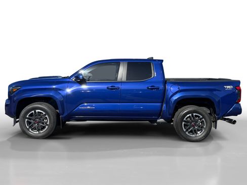 Used 2024 Toyota Tacoma TRD Sport RWD image 2