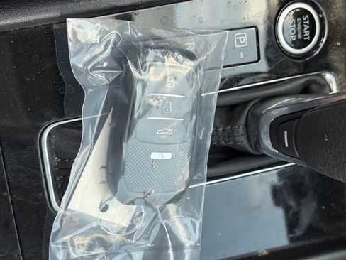 Used 2024 Nissan Kicks SV FWD image 12
