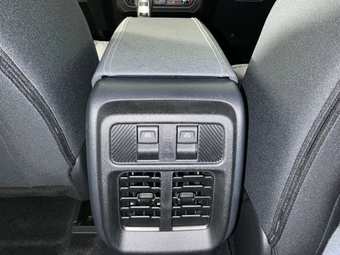 New 2026 Ford Bronco 4-Door AWD/4WD image 17