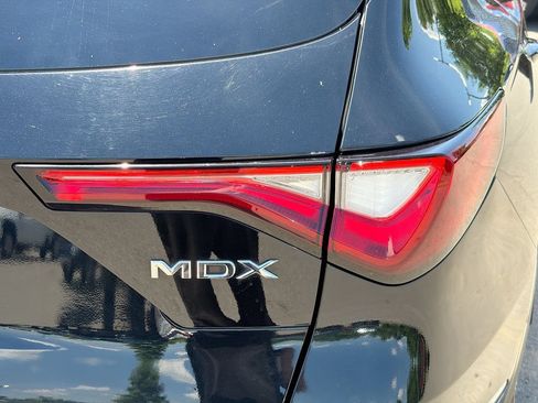 Used 2024 Acura MDX FWD image 11