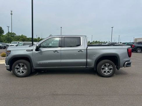 Used 2025 GMC Sierra 1500 SLT AWD/4WD image 4