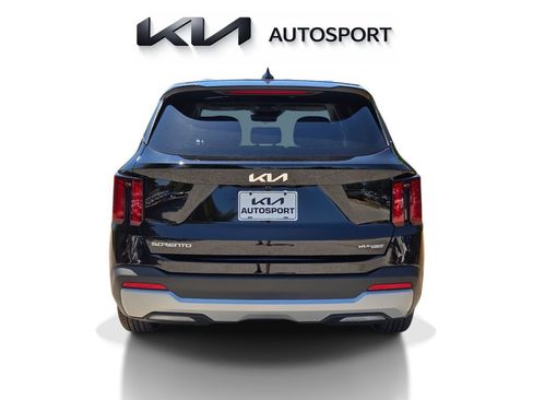 New 2026 Kia Sorento LX FWD image 9