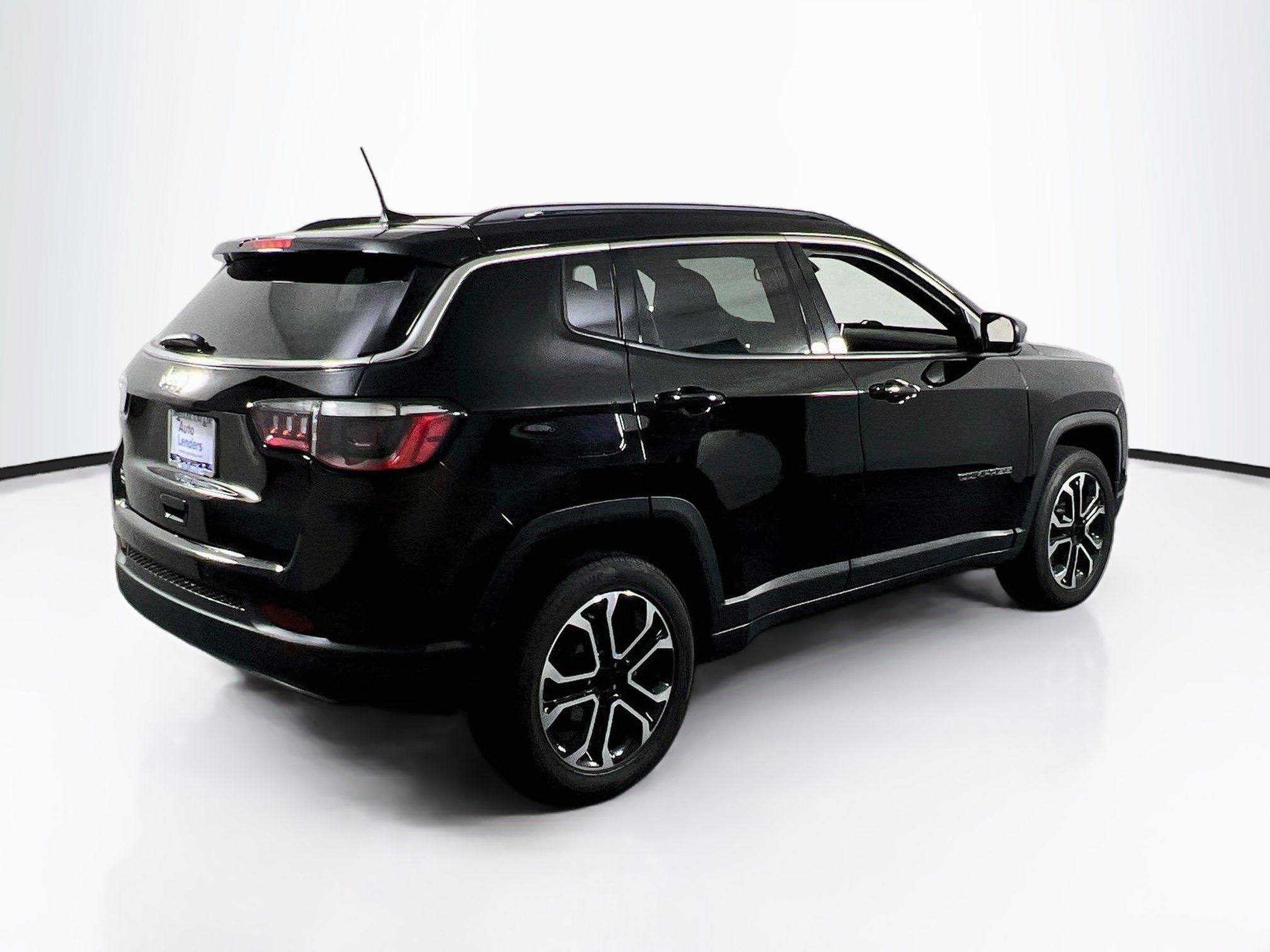 Used 2023 Jeep Compass Limited AWD/4WD image 5