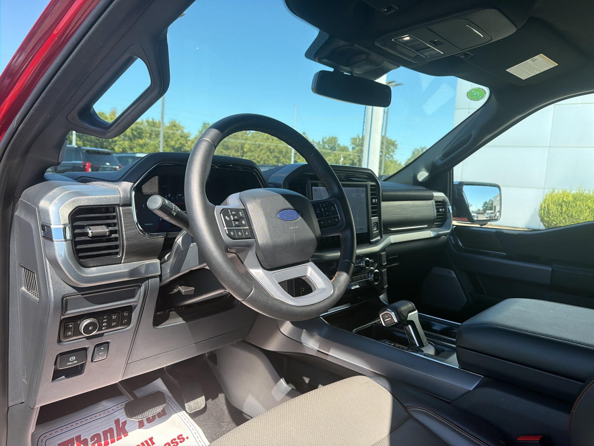 Used 2025 Ford F150 Lariat w/ Equipment Group 501A Mid AWD/4WD image 11