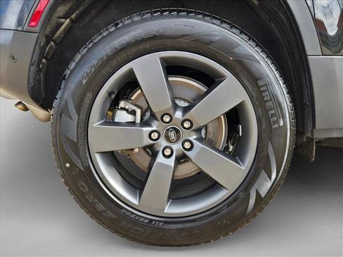 Certified 2025 Land Rover Defender 110 S AWD/4WD image 25