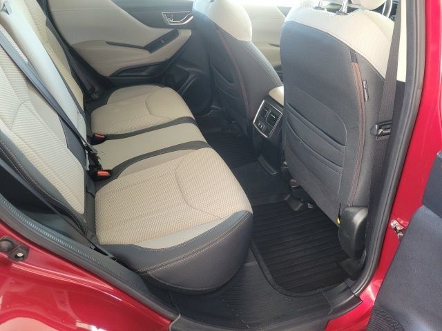 Used 2019 Subaru Forester Premium AWD/4WD image 13