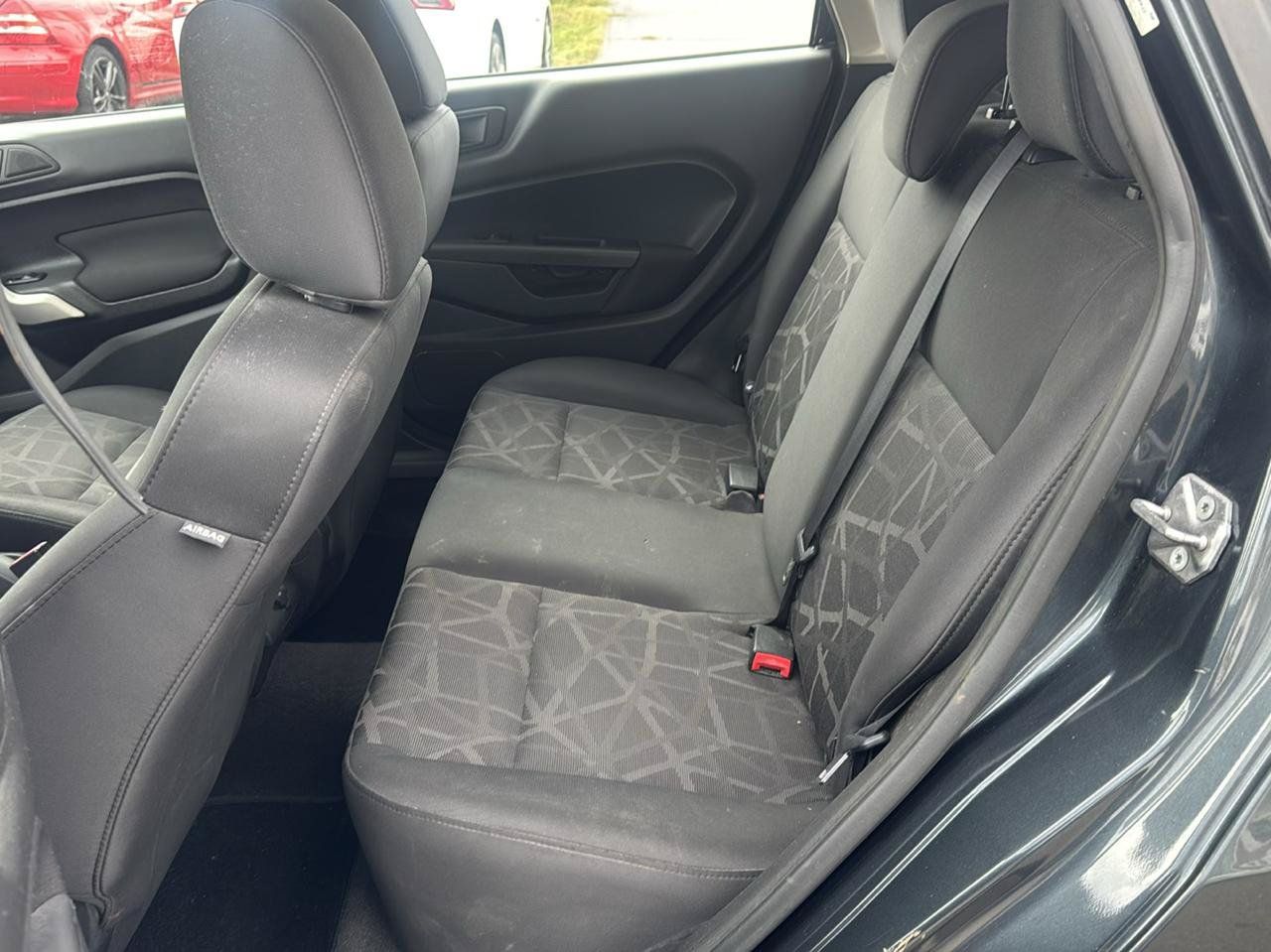 Used 2011 Ford Fiesta SE w/ 201A Rapid Spec Order Code FWD image 11