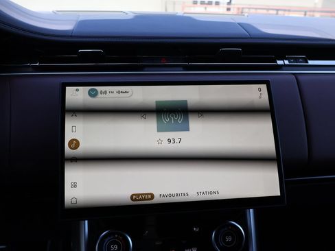 Used 2023 Land Rover Range Rover SE AWD/4WD image 22