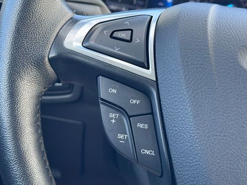 Used 2024 Ford Edge Titanium AWD/4WD image 9