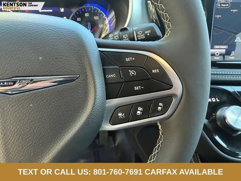 Used 2026 Chrysler Pacifica Limited AWD/4WD image 16