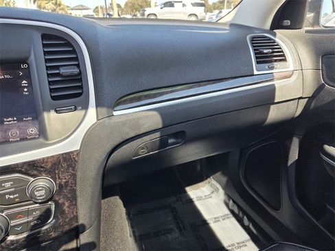 Used 2022 Chrysler 300 Touring L w/ Popular Equipment Group image 28