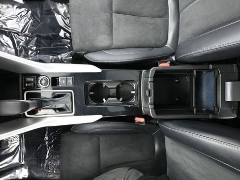 Used 2022 Mitsubishi Eclipse Cross SEL image 35