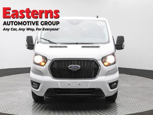 Used 2023 Ford Transit 350 XLT image 2