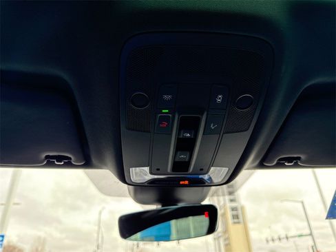 Used 2023 Audi Q3 2.0T Premium Plus w/ Premium Plus Package image 36