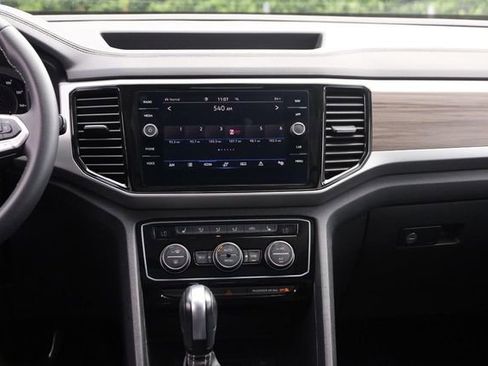 Used 2023 Volkswagen Atlas SEL AWD/4WD image 27