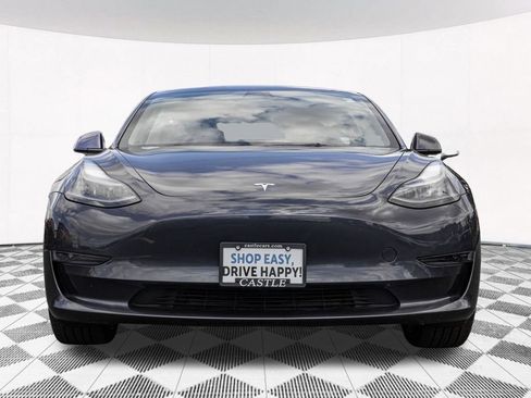 Used 2023 Tesla Model 3 Standard Range RWD image 3