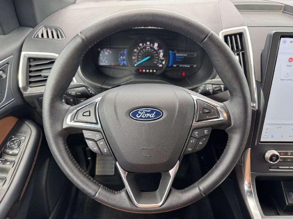 Certified 2024 Ford Edge Titanium w/ Titanium Elite Package AWD/4WD image 12