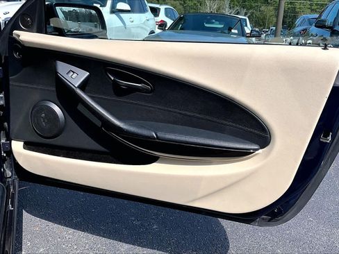 Used 2007 BMW 650i Convertible image 22