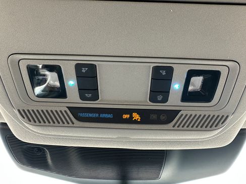 Used 2023 Ford Explorer XLT w/ Equipment Group 202A image 29