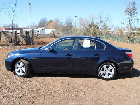 Used 2007 BMW 530xi Sedan image 12