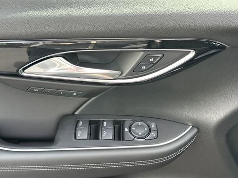 New 2025 Buick Envision Preferred AWD/4WD image 15