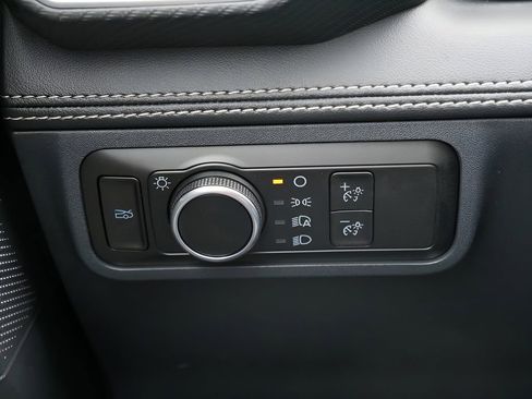 Used 2025 Ford Mustang GT Premium RWD image 17