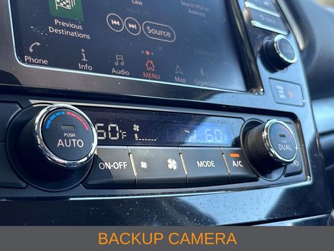 Used 2023 Nissan Maxima SV w/ Floor Mat Group FWD image 9