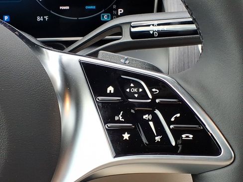 New 2026 Mercedes-Benz GLC 300 4MATIC image 23
