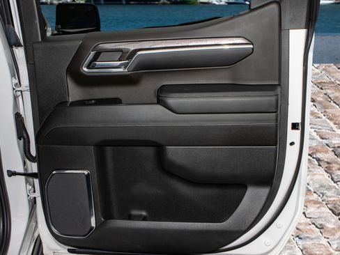 Used 2024 Chevrolet Silverado 1500 LTZ w/ LTZ Convenience Package II image 13