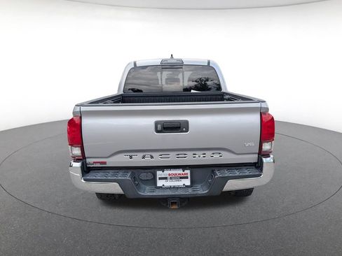 Used 2019 Toyota Tacoma SR5 RWD image 5